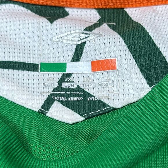 Y2K Ireland Soccer Jersey Umbro 3XL - Picture 9 of 11